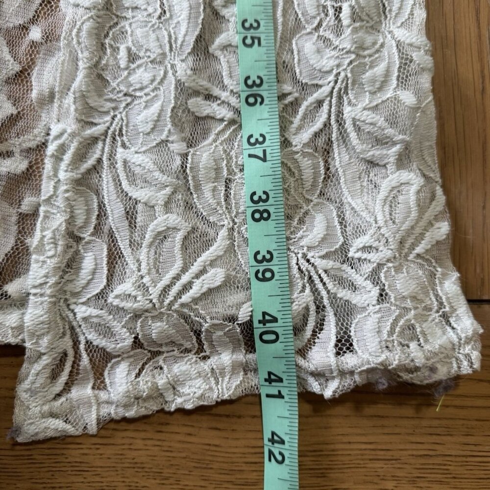 LuLaRoe Women Size Small Lace Crocheted Open Front Duster Boho Festival‎ Witchy - Picture 4 of 9